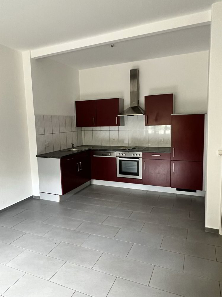 Appartement 3 pièces à louer à Moutier - image 1/9