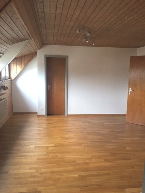 2 Zimmer Wohnung zu vermieten in Sissach - Bild 1/6