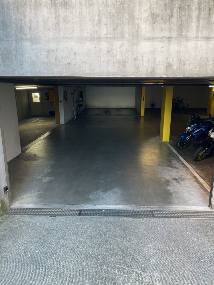 null rooms Car park, garage for rent in Pratteln - image 1/1