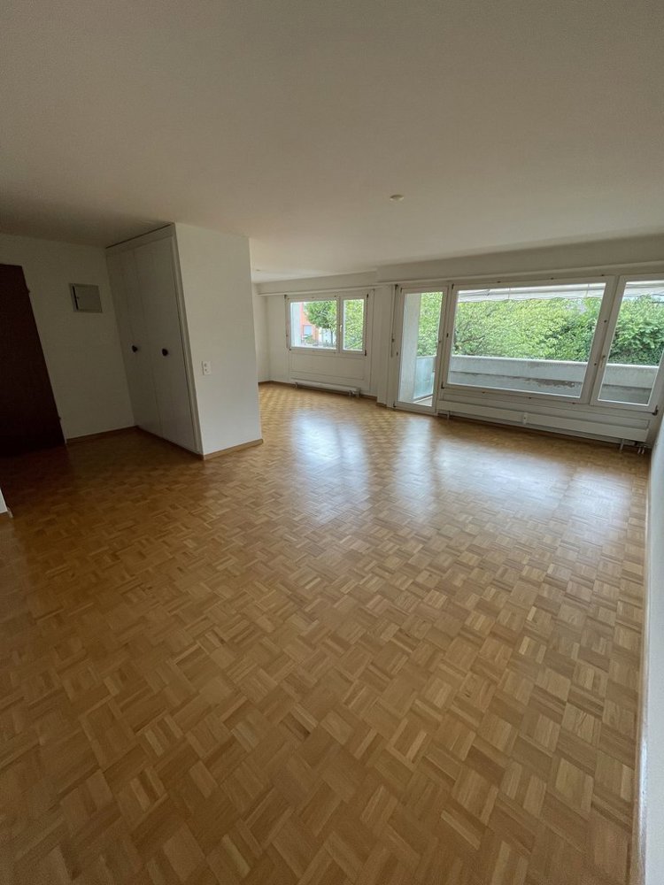 2.5 Zimmer Wohnung zu vermieten in Bottmingen - Bild 1/10