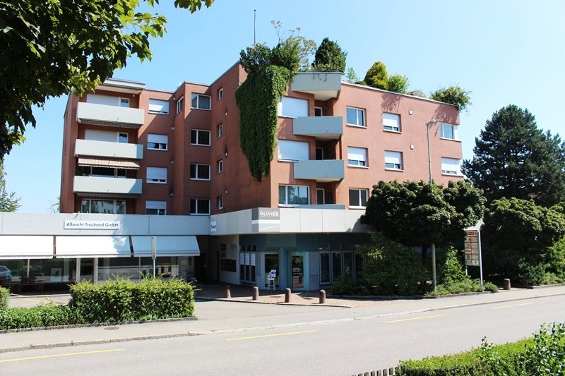 null rooms Car park, garage for rent in Dietlikon - image 1/1