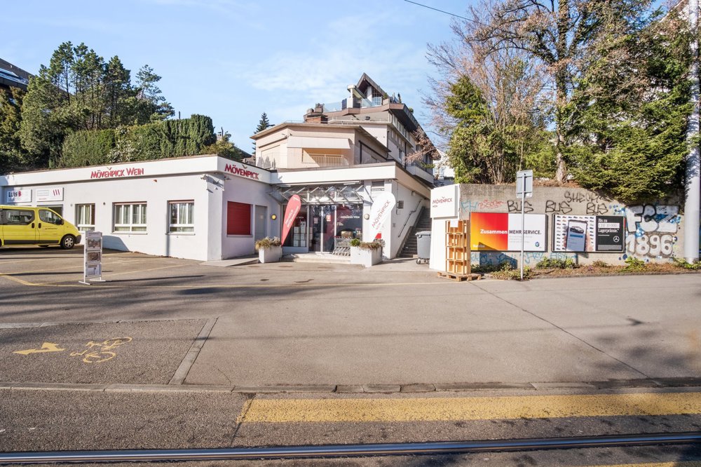 Parcheggio, garage di null locali in affitto a Zürich - immagine 1/1