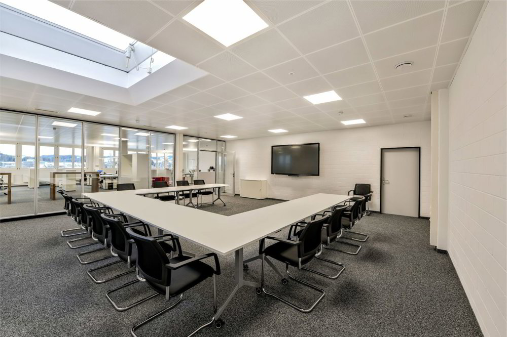 null rooms Office & Commercial for rent in Gossau SG - image 1/9