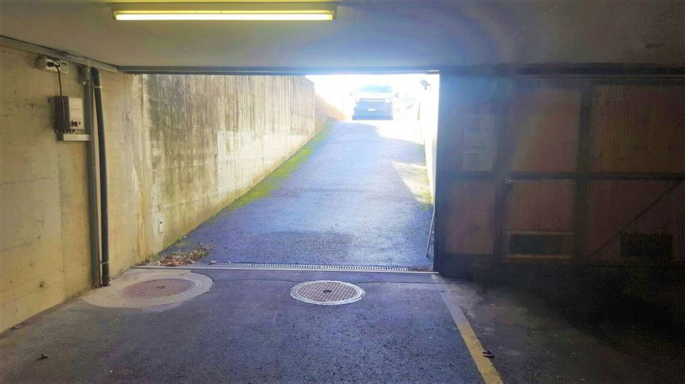 null Zimmer Parkplatz, Garage zu vermieten in Sulgen - Bild 1/5