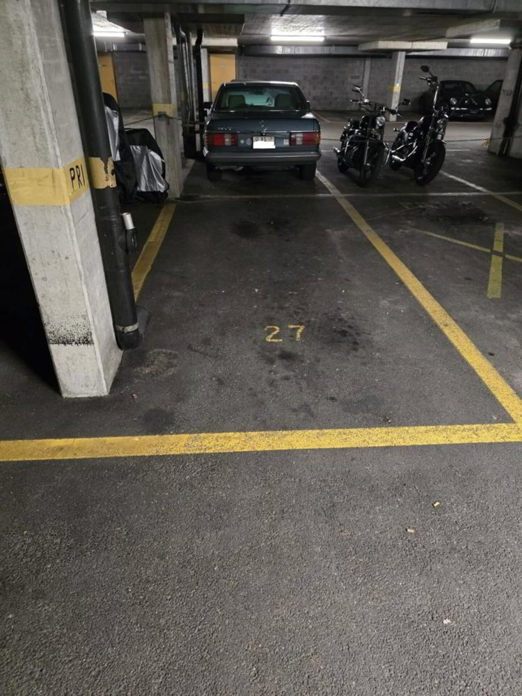 null Zimmer Parkplatz, Garage zu vermieten in Sitten - Bild 1/3