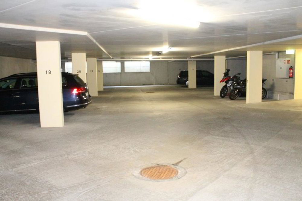 Parking, garage null pièces à louer à Sevelen - image 1/2