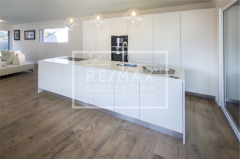 Maison 5 pièces à acheter à Cugnasco - image 1/4