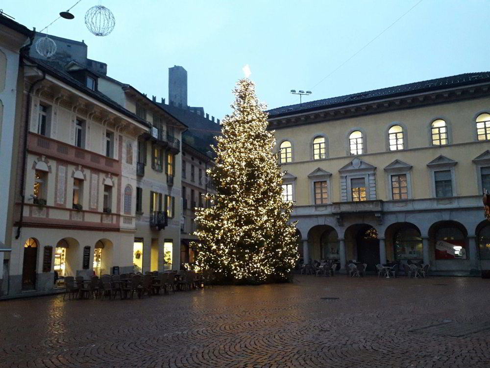 Appartamento di 3.5 locali in affitto a Bellinzona - immagine 1/7