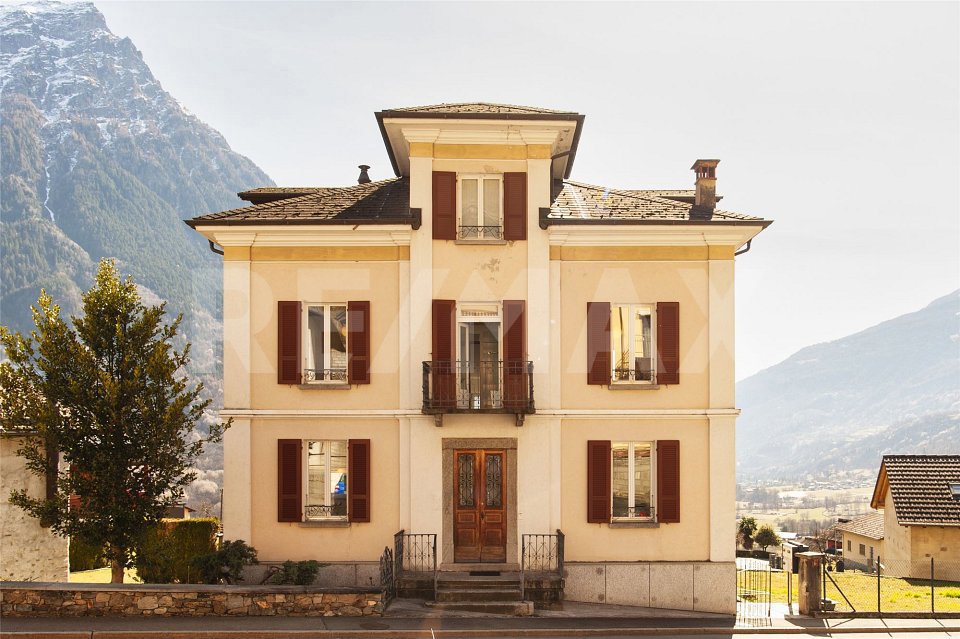 Casa di 11 locali in vendita a Ponto Valentino - immagine 1/4