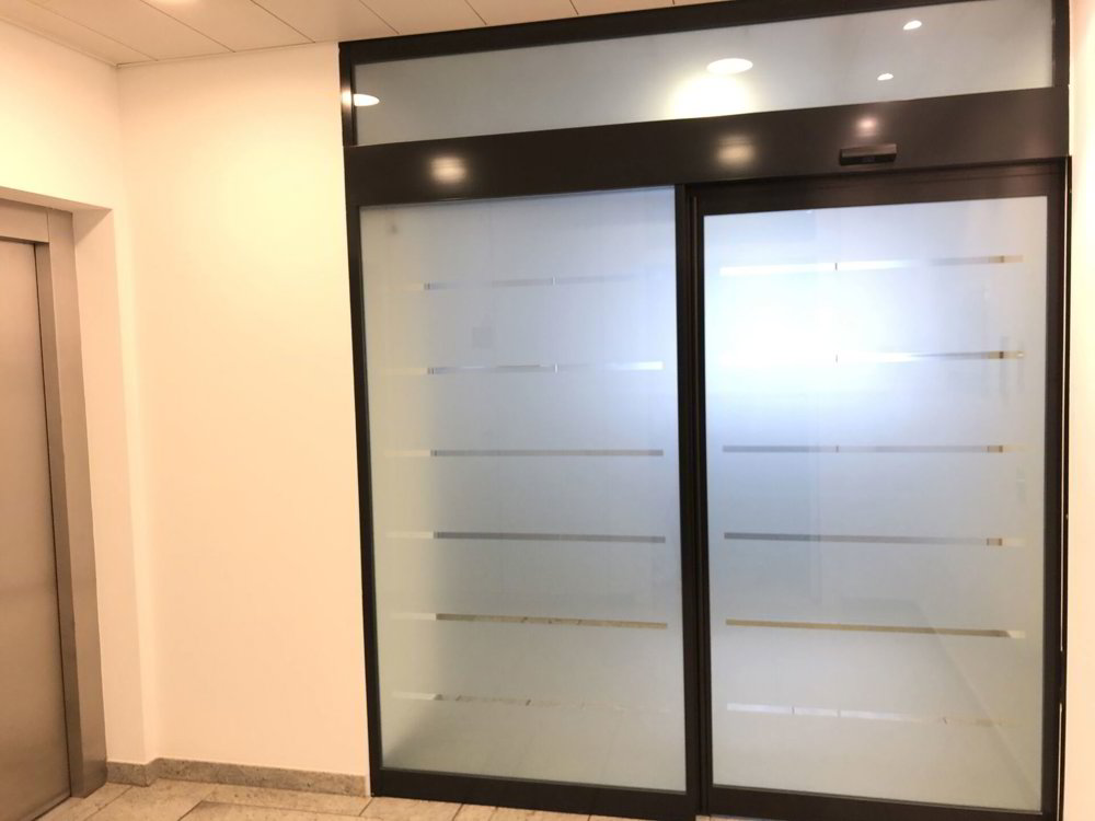 Ufficio & Commercio di 10 locali in affitto a Lugano - immagine 1/4