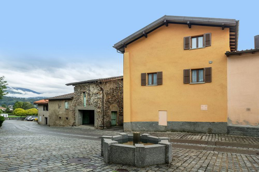 4.5 Zimmer Haus zum verkaufen in Manno - Bild 1/11