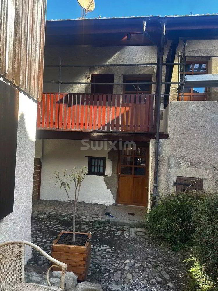 5 Zimmer Wohnung zum verkaufen in La Croix-de-Rozon - Bild 1/3