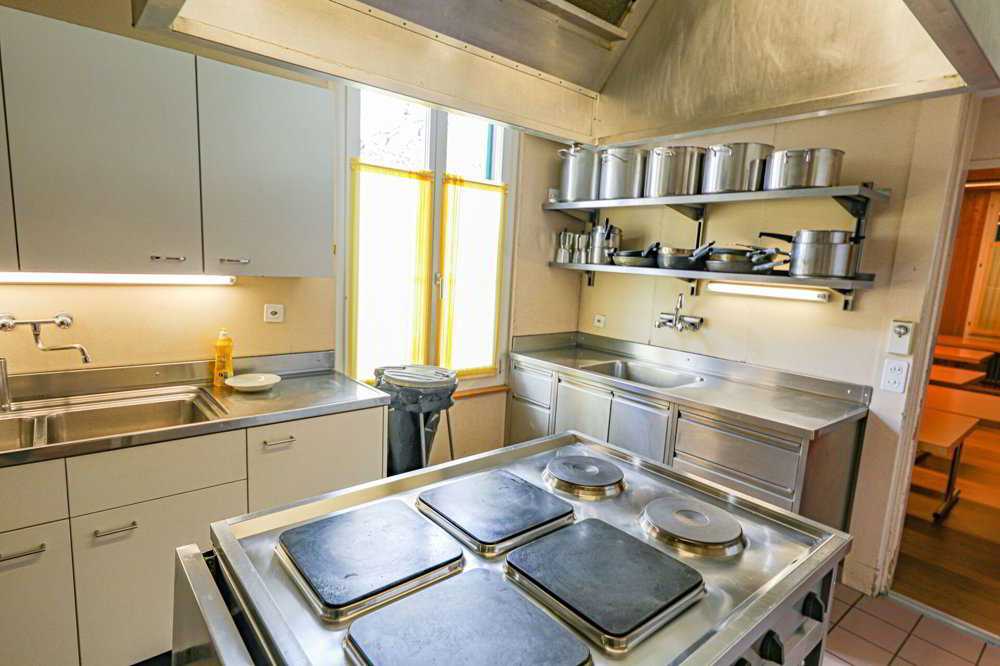 null Zimmer Büro zum verkaufen in Lenk im Simmental - Bild 1/7