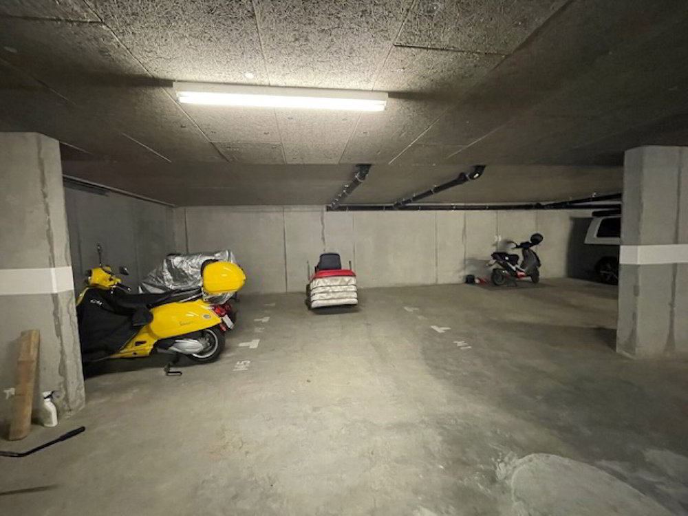 Parking, garage null pièces à acheter à Orpund - image 1/5