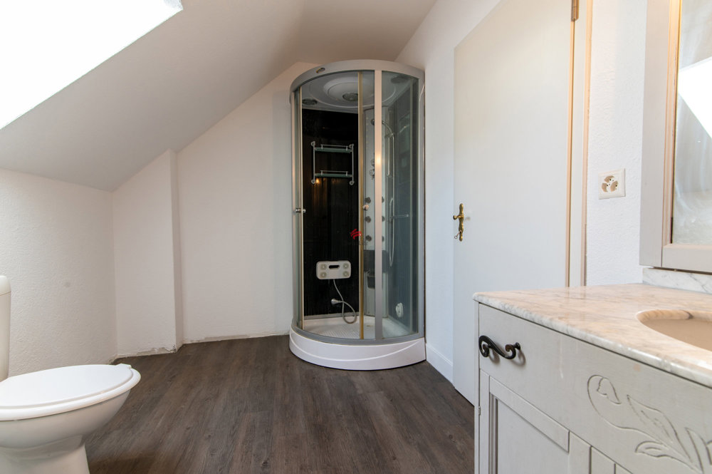 Maison 5.5 pièces à acheter à Rüdlingen - image 1/13