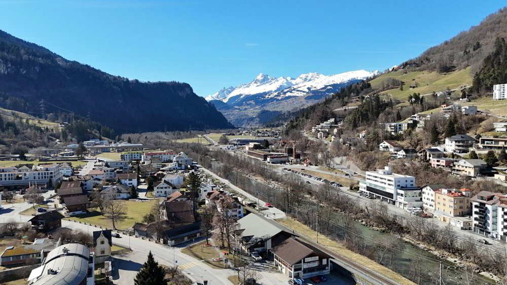 Terreno di null locali in vendita a Ilanz - immagine 1/5