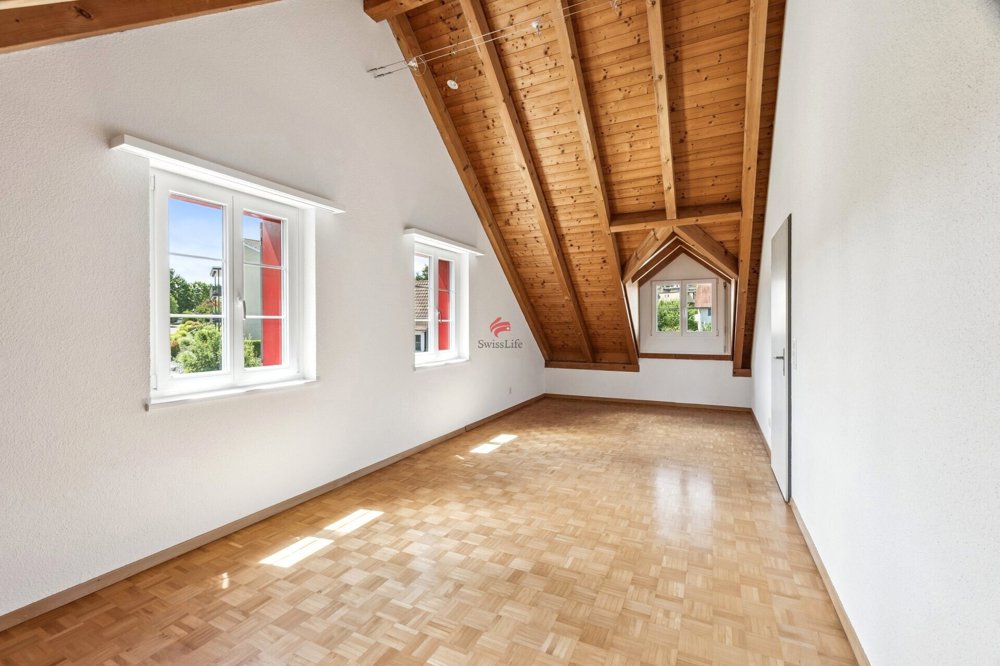 6.5 Zimmer Haus zum verkaufen in Hochfelden - Bild 1/13