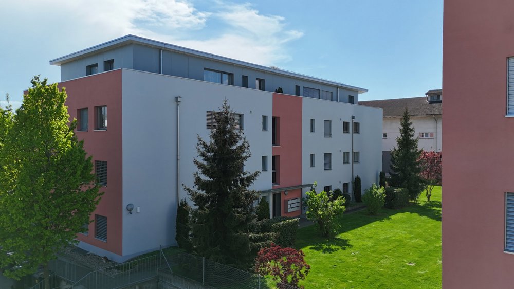Appartamento di 3.5 locali in affitto a Utzenstorf - immagine 1/10