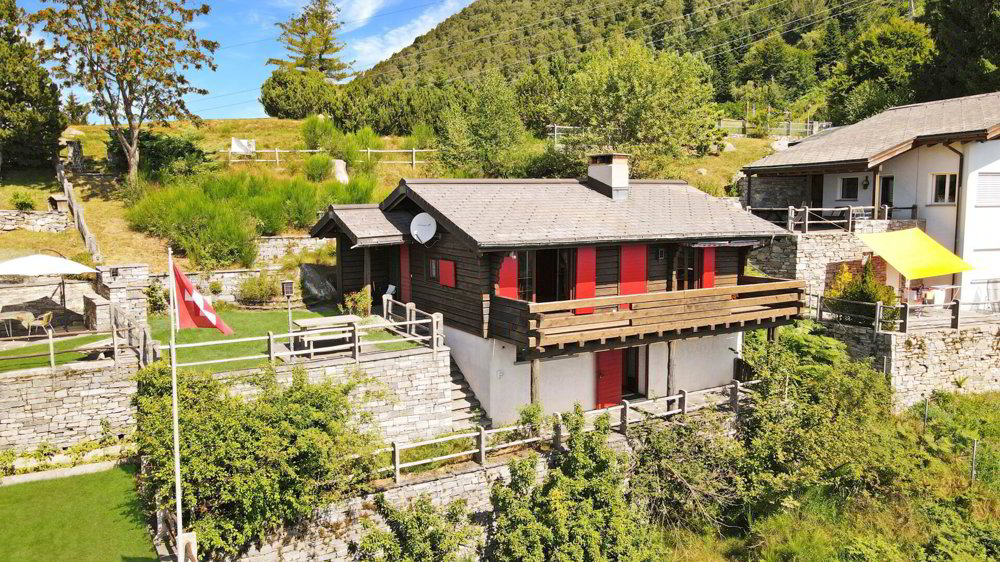 Casa di 4.5 locali in vendita a Orselina - immagine 1/8