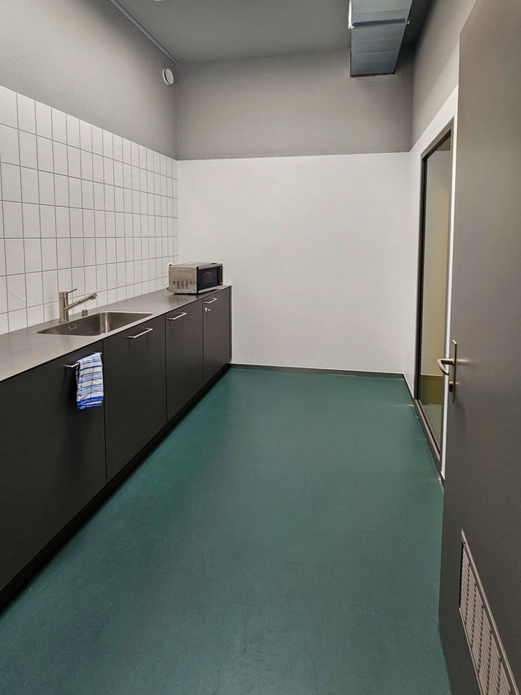 null Zimmer Büro zu vermieten in Niederurnen - Bild 1/6
