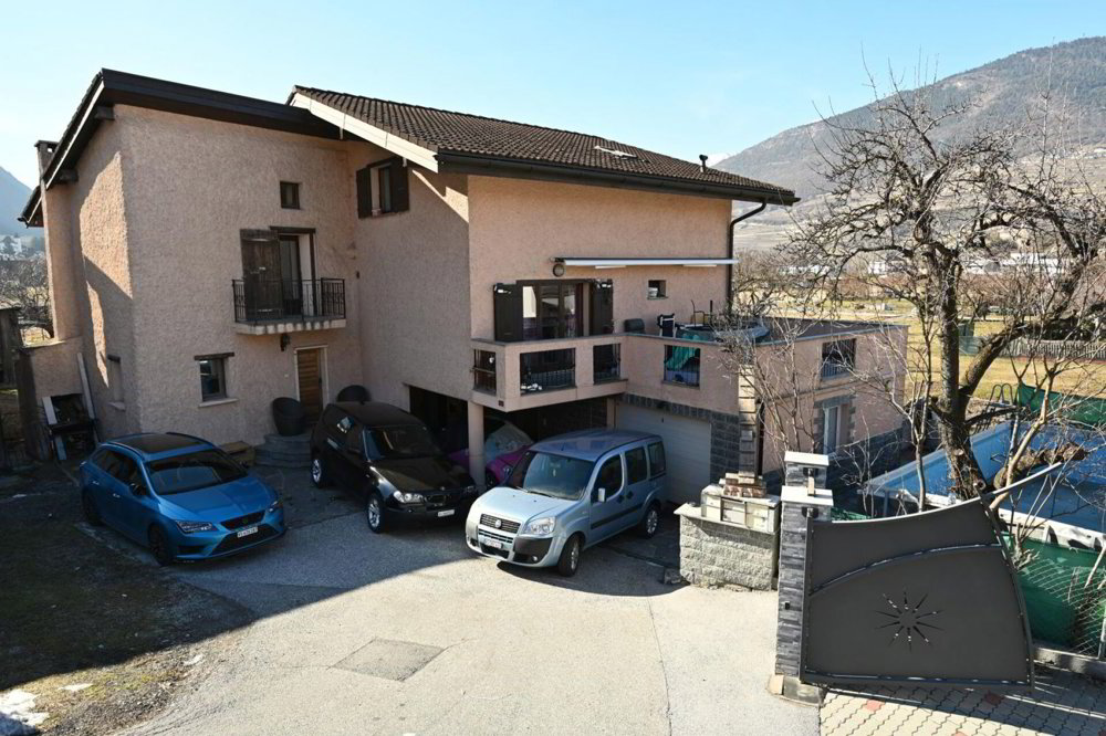 Altro di 9 locali in vendita a Grône - immagine 1/31