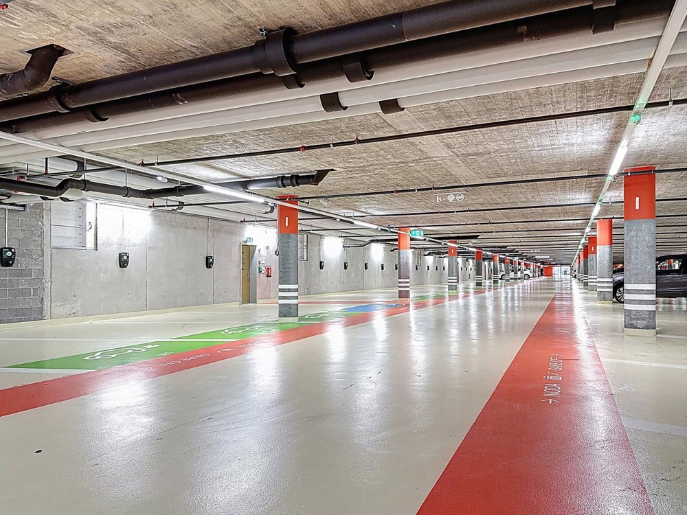 Parcheggio, garage di null locali in affitto a Sion - immagine 1/3