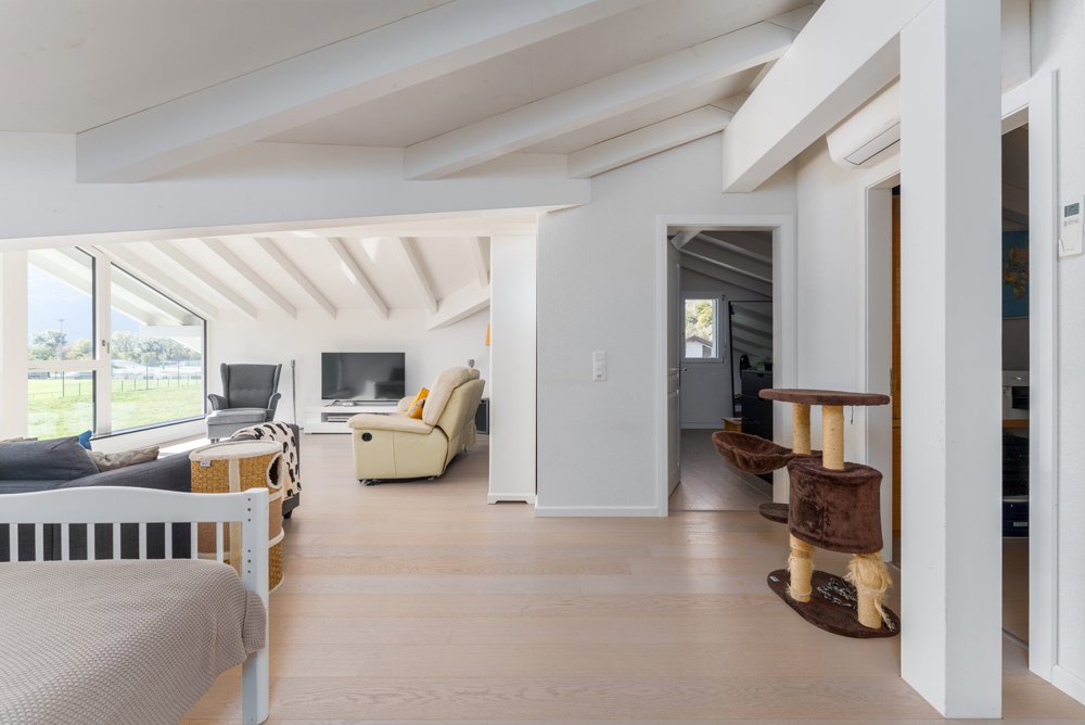 6 rooms House to buy in Sitten - image 1/13