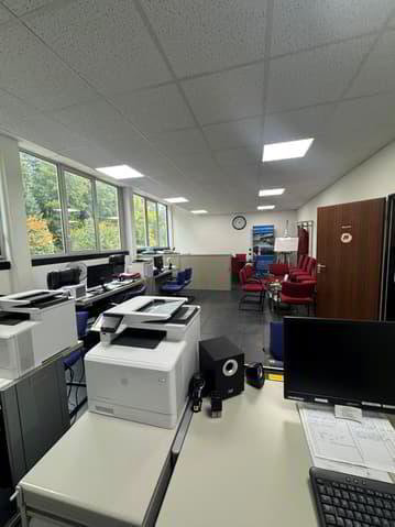 9 rooms Office & Commercial to buy in Aclens - image 1/5