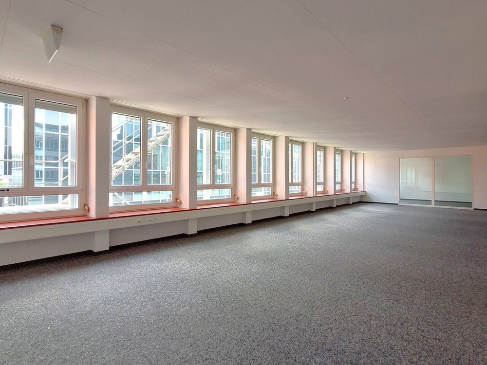 null Zimmer Büro zu vermieten in Aarau - Bild 1/13