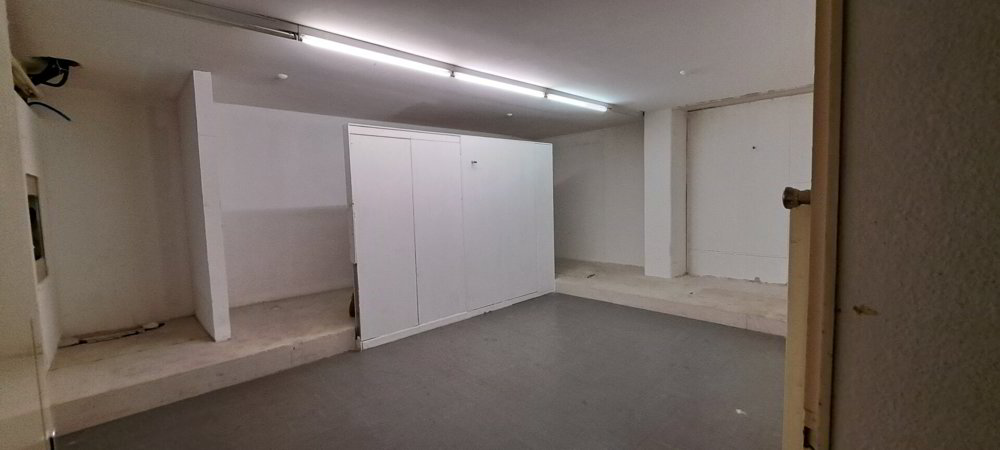 Ufficio & Commercio di 5 locali in affitto a Bienne - immagine 1/4
