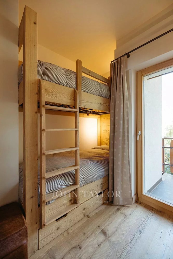 Appartamento di 4 locali in affitto a Crans-Montana - immagine 1/13