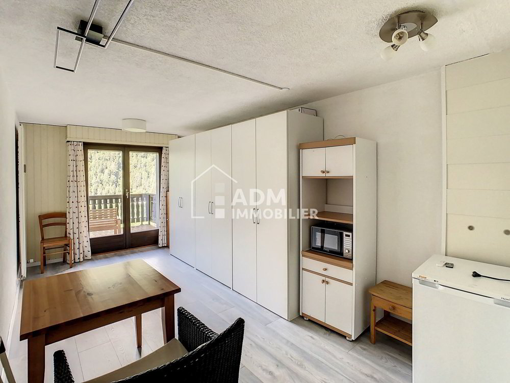 4.5 Zimmer Wohnung zu vermieten in Ovronnaz - Bild 1/11
