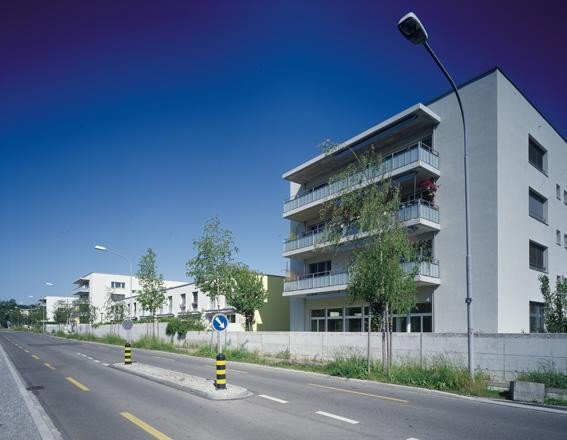 null rooms Car park, garage for rent in Zurigo - image 1/2