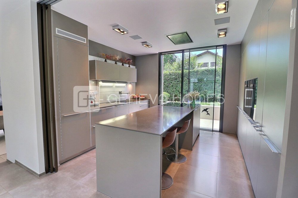 11 Zimmer Haus zum verkaufen in Conches - Bild 1/5