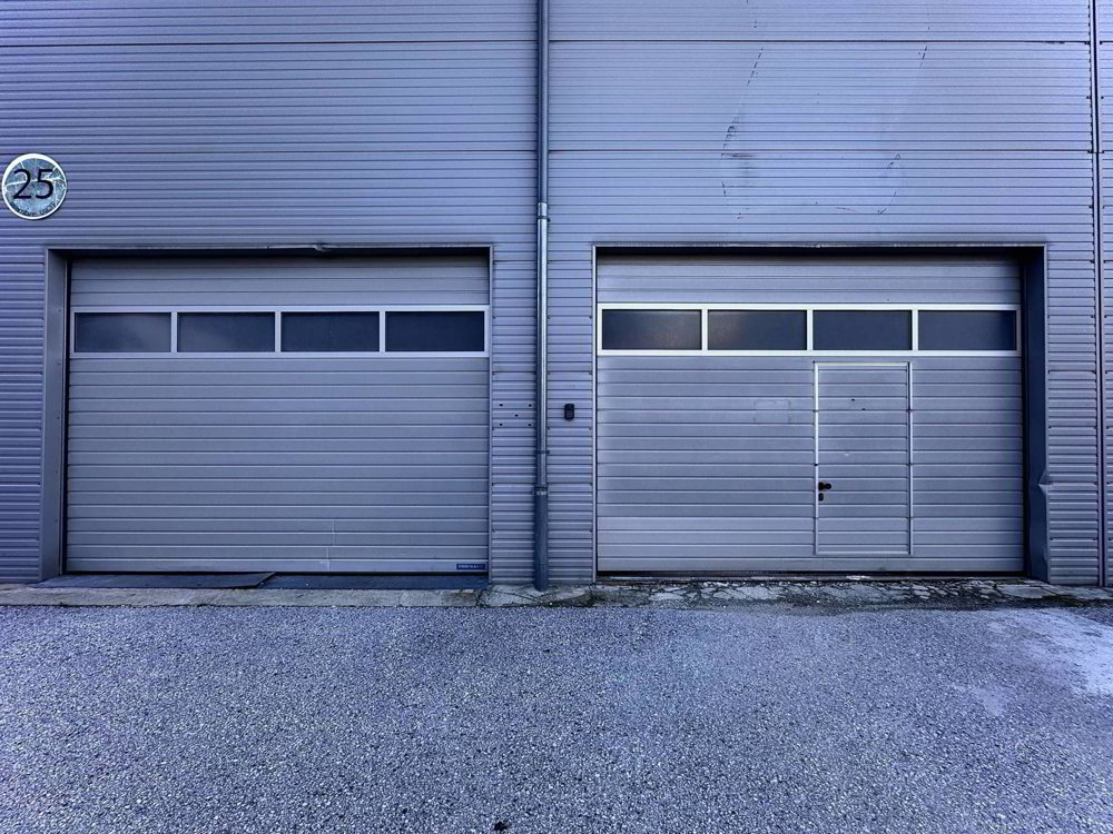 Ufficio & Commercio di null locali in affitto a Sierre - immagine 1/5