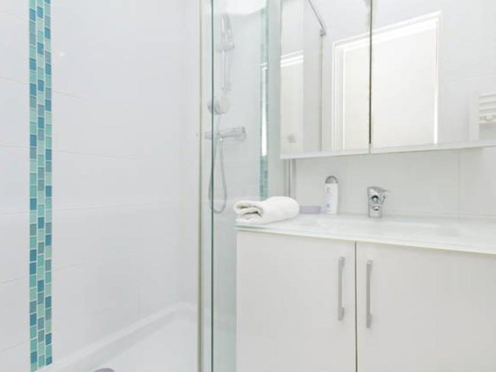 Appartement null pièces à louer à Ginevra - image 1/4