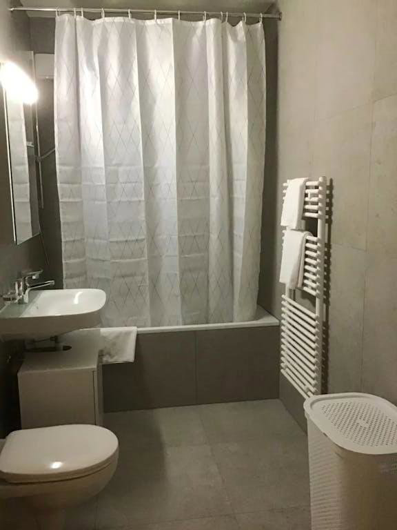 1 Zimmer Wohnung zu vermieten in Lausanne - Bild 1/9