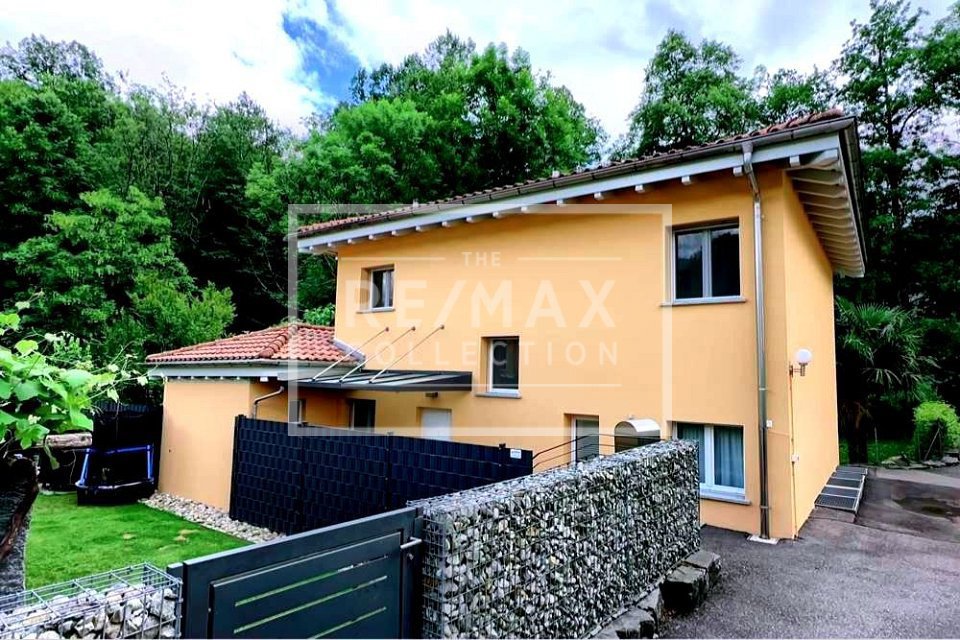 Maison 6.5 pièces à louer à Arcegno - image 1/4