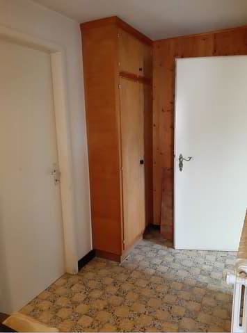 Bureau & Commerce 7.5 pièces à acheter à Courgenay - image 1/13