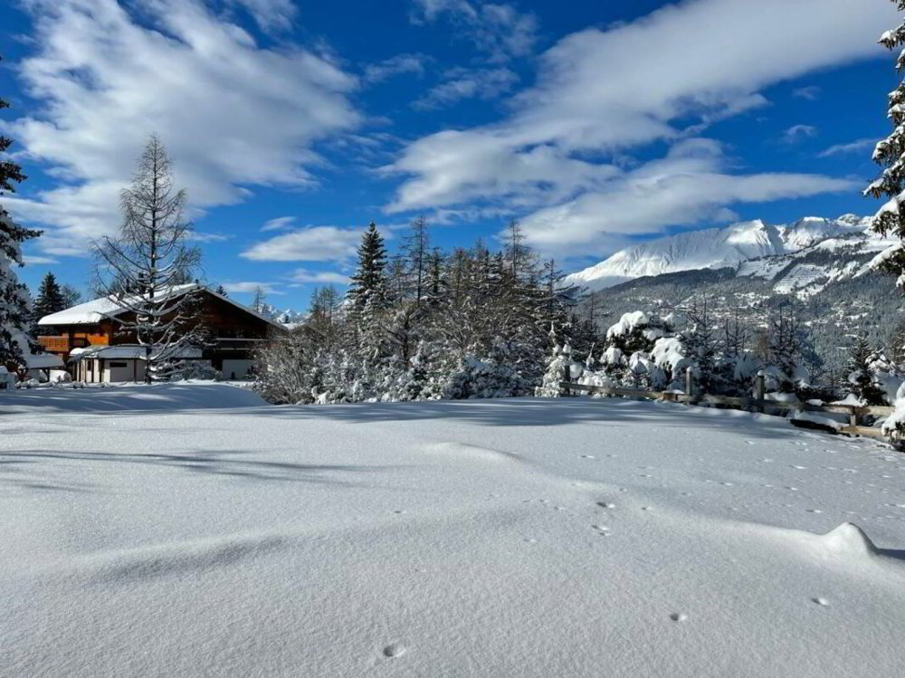 Casa di 8 locali in vendita a Crans-Montana - immagine 1/5
