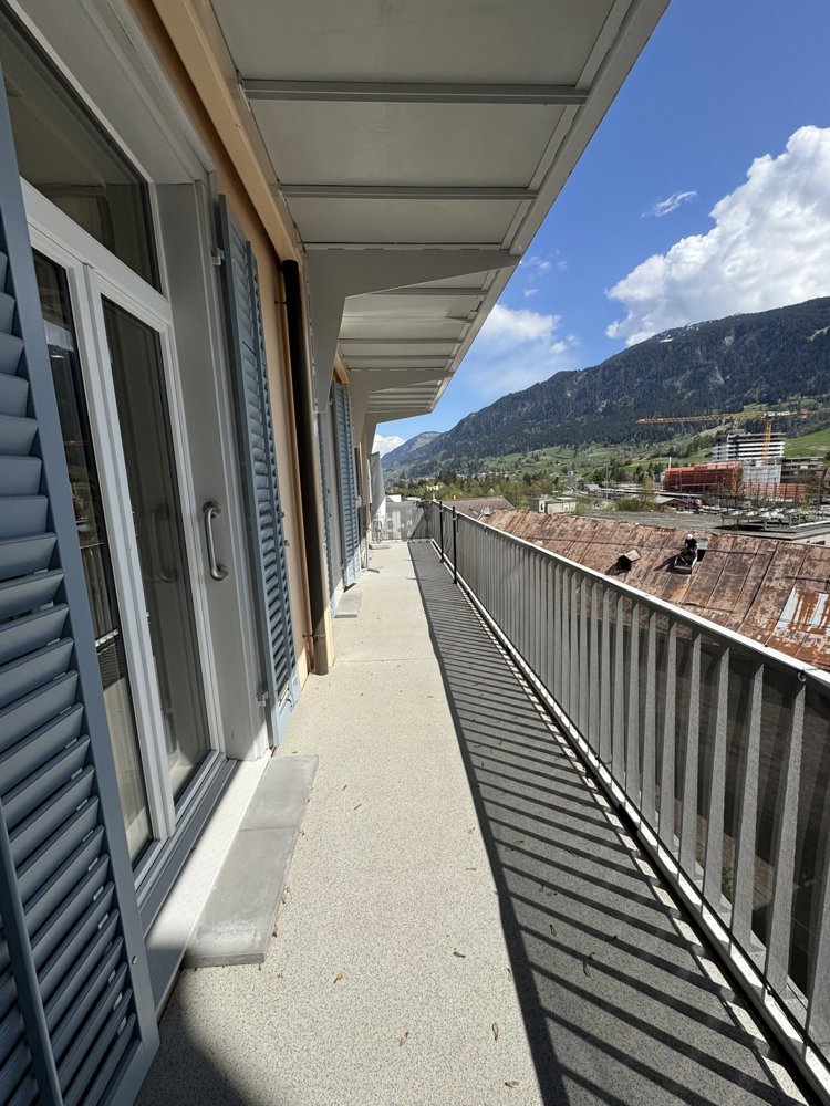 Appartamento di 4.5 locali in affitto a Ilanz - immagine 1/12