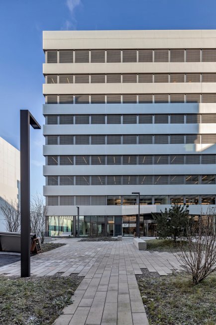 null rooms Office & Commercial for rent in Basel - image 1/1