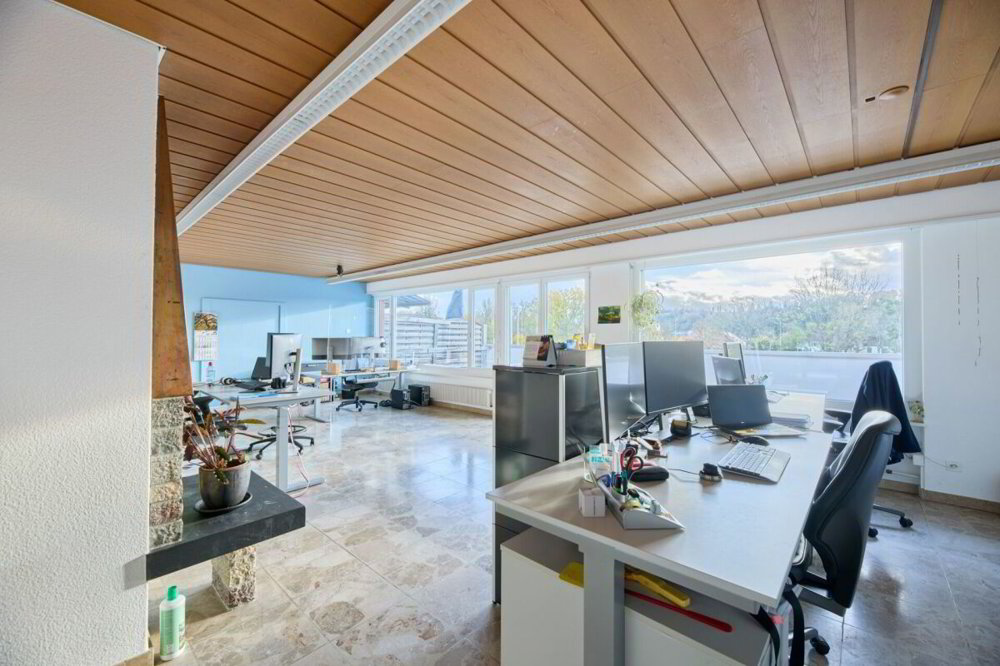 5.5 Zimmer Büro zu vermieten in Oftringen - Bild 1/12