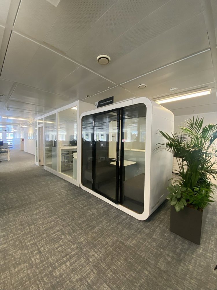 Bureau & Commerce null pièces à louer à Petit-Lancy - image 1/6