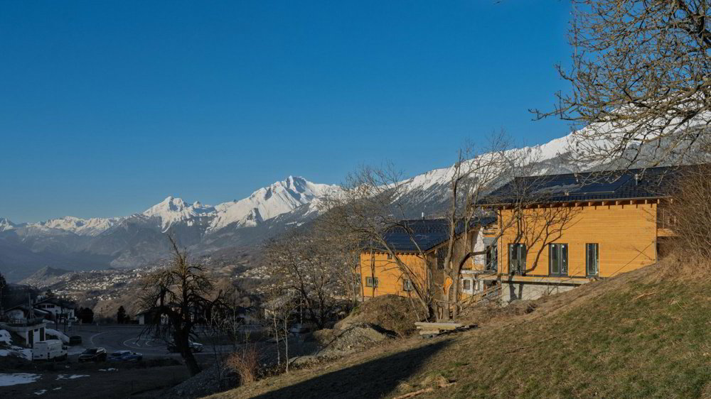 Chalet neuf à Lens - 4 chambres, vue montagne et fitness - Όψη 5
