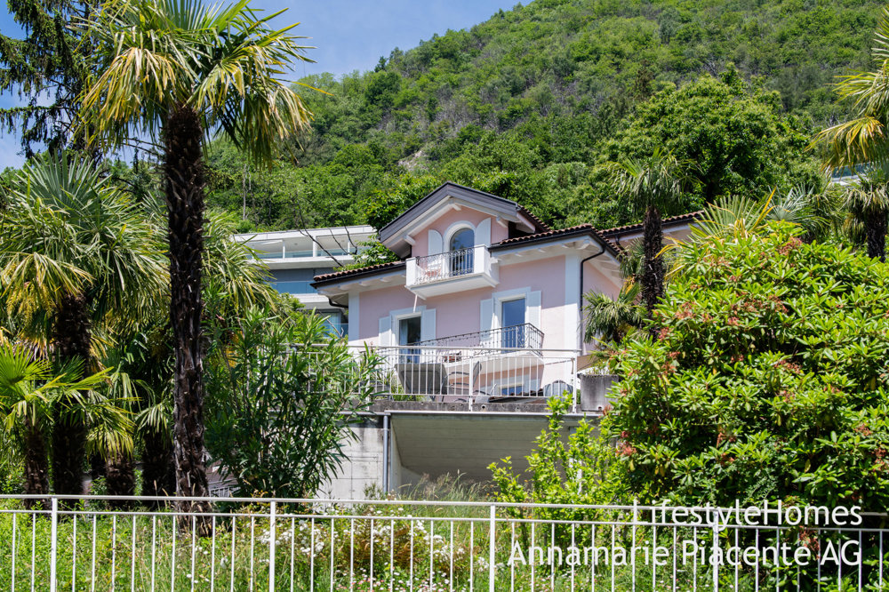 Maison null pièces à acheter à Orselina - image 1/17