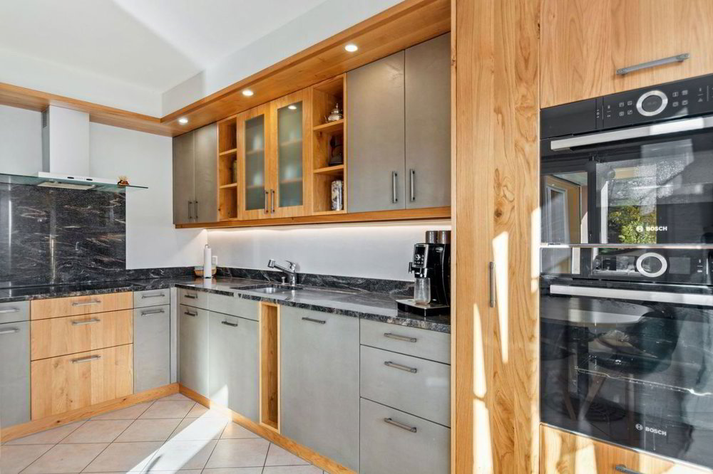 Maison 8 pièces à acheter à Tramelan - image 1/13