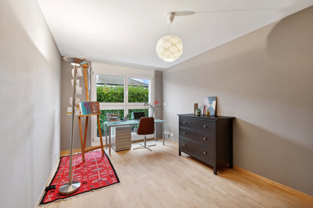 Appartement 5.5 pièces à acheter à Binningen - image 1/13