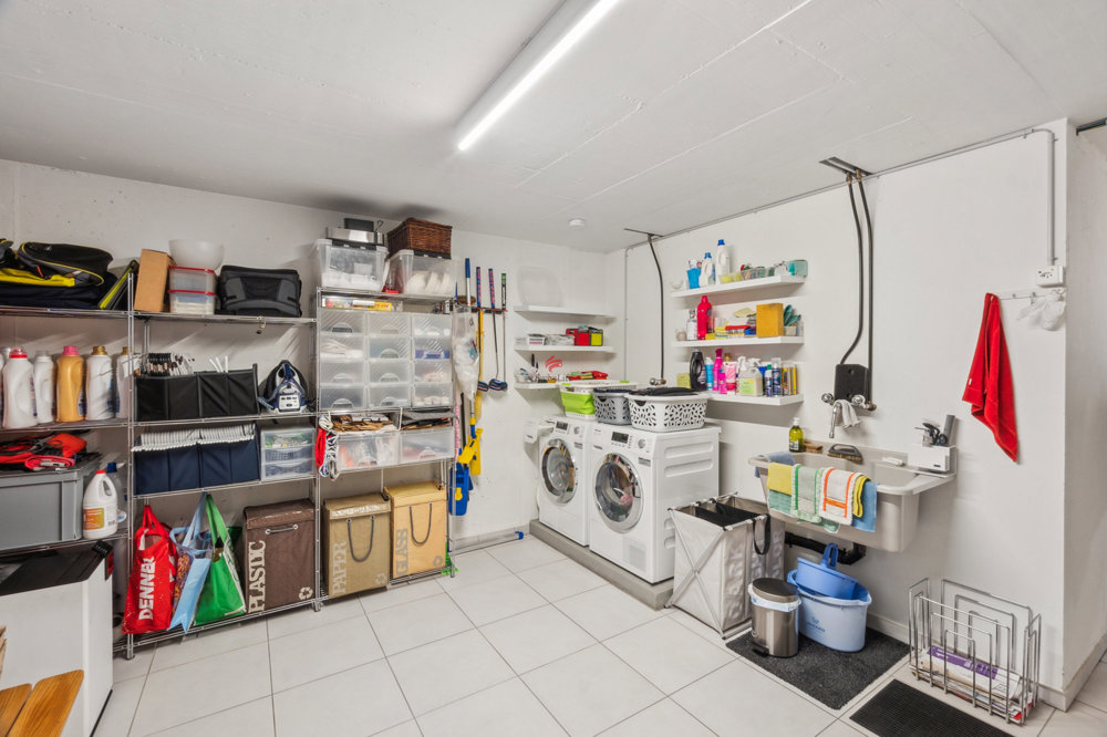 7.5 Zimmer Haus zum verkaufen in Dettighofen - Bild 1/13