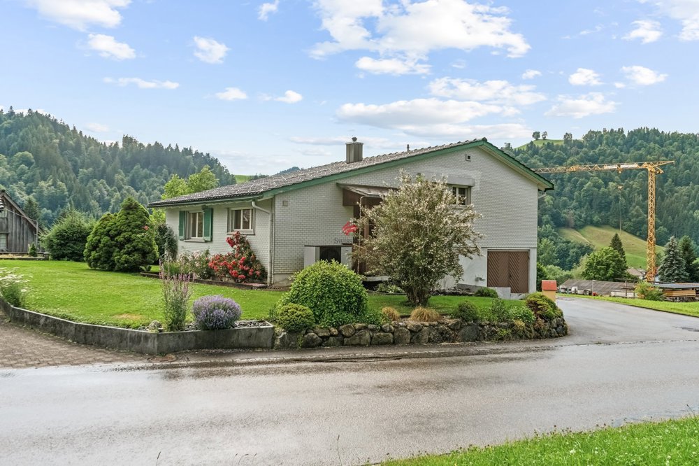 3.5 rooms House to buy in St. Peterzell - image 1/13